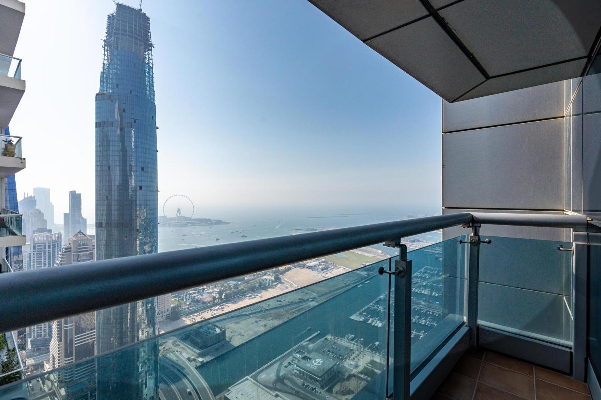 Lux Bnb Princess Tower Palm Ocean Views Apartment Dubai Bagian luar foto