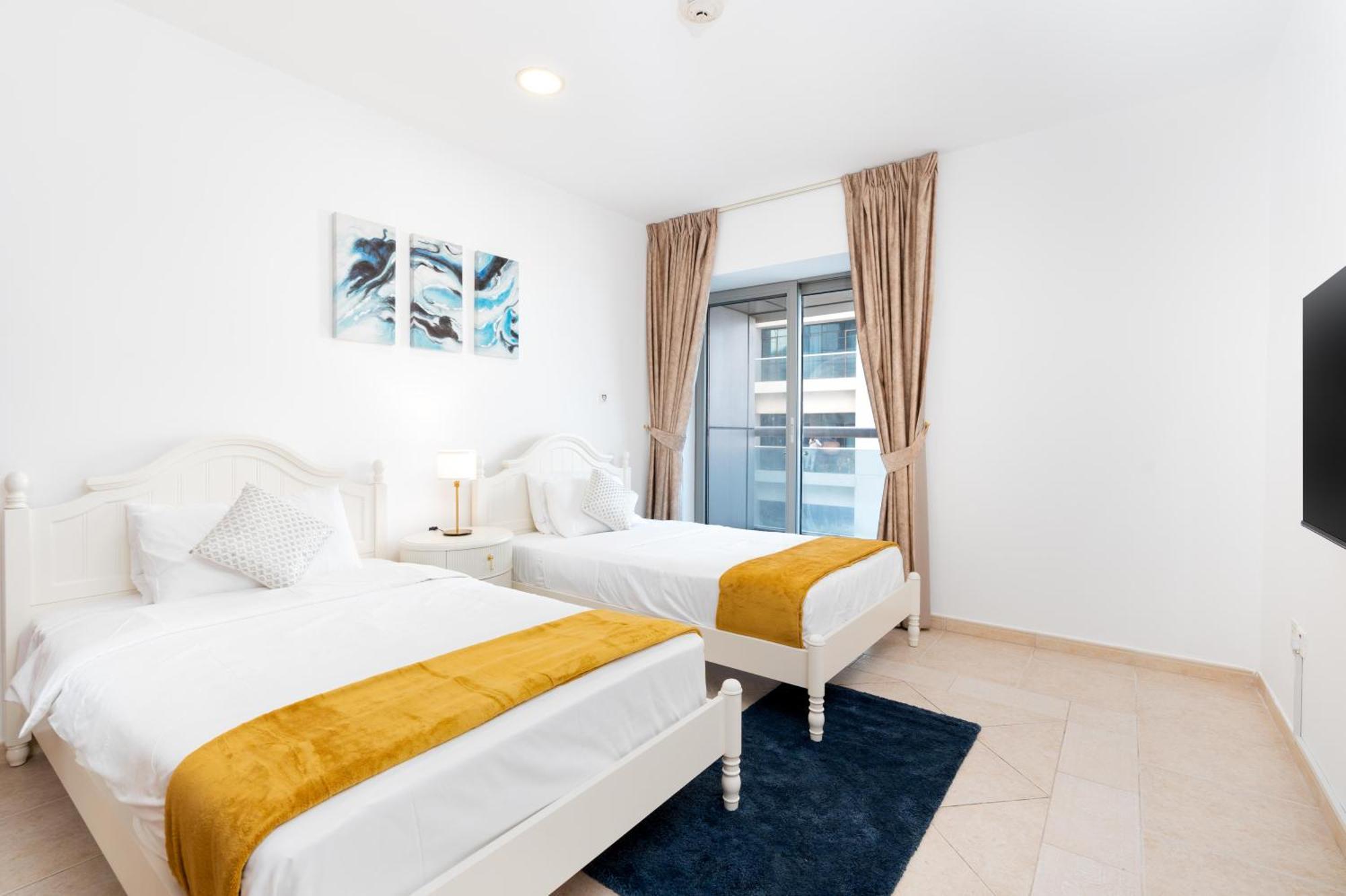 Lux Bnb Princess Tower Palm Ocean Views Apartment Dubai Bagian luar foto